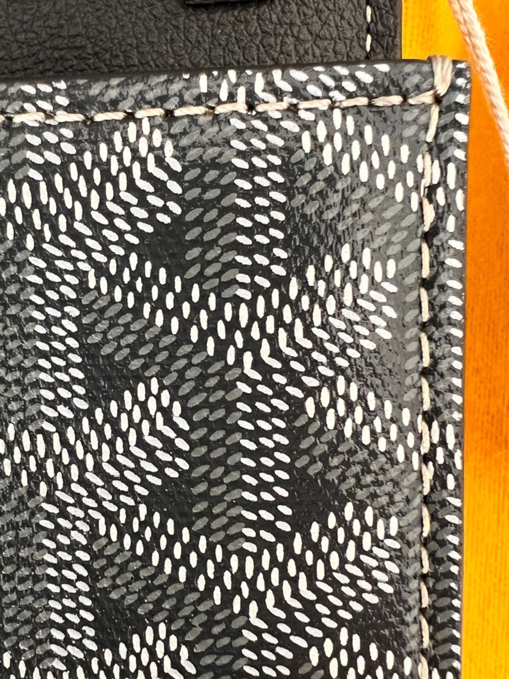 Goyard Chypre wallet with strap - Picture 3 of 11